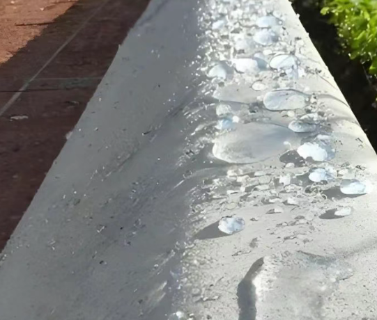 蔡甸硅烷浸渍涂料在混凝土保护中的应用